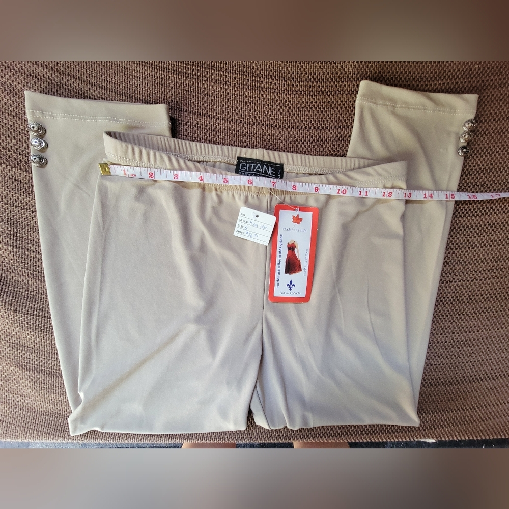 Women's Capris - Cream/ Tan Pull-up With Stretch